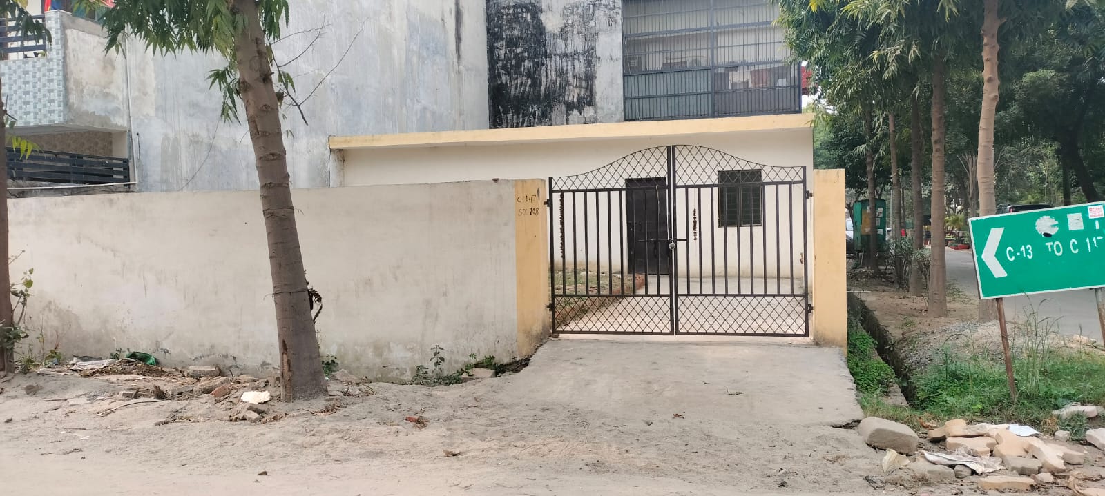 Exclusive Residential Property For Sale Sector - 122 Noida