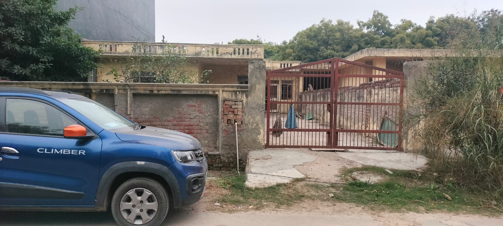 300 Sq. Meter Plot For Sale in Sector 99 Noida