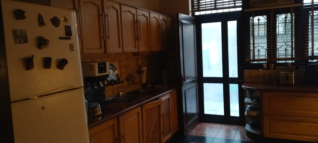 Independent House for Sale in Sector 27 Noida - Photo 8