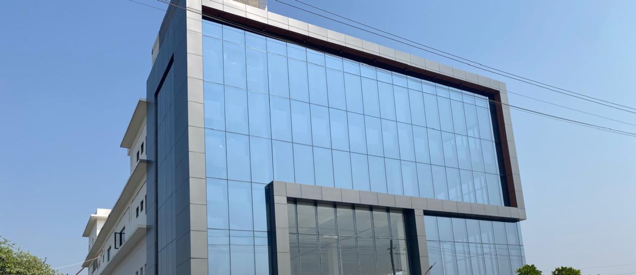 120 MTR FACTORY FOR RENT IN SECTOR 69 NOIDA