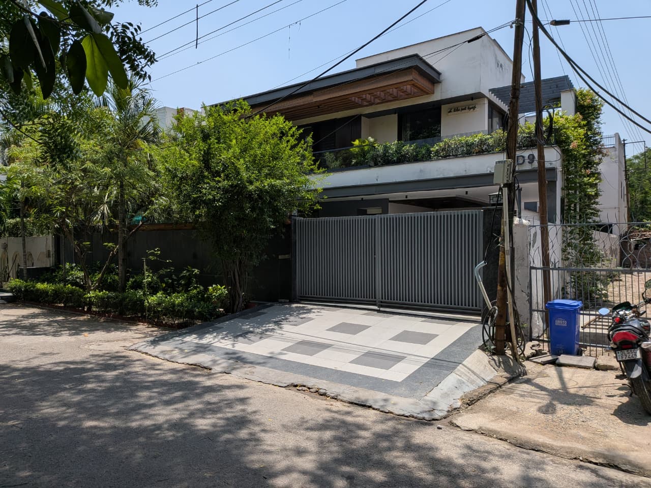 200 Sq. Mtr. Kothi for Sale in Sector 52 Noida | Prime Residential Property - Photo 4