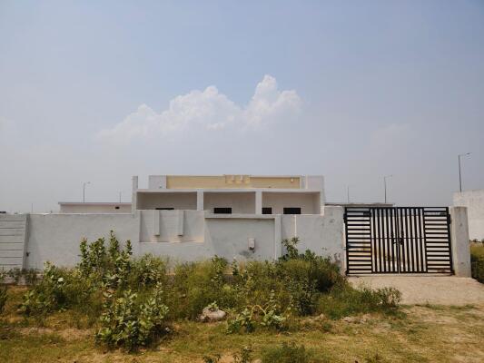 300 Sq. Mtr. Completion Plot for Sale in Sector 46 Noida | 12 Mtr. Road