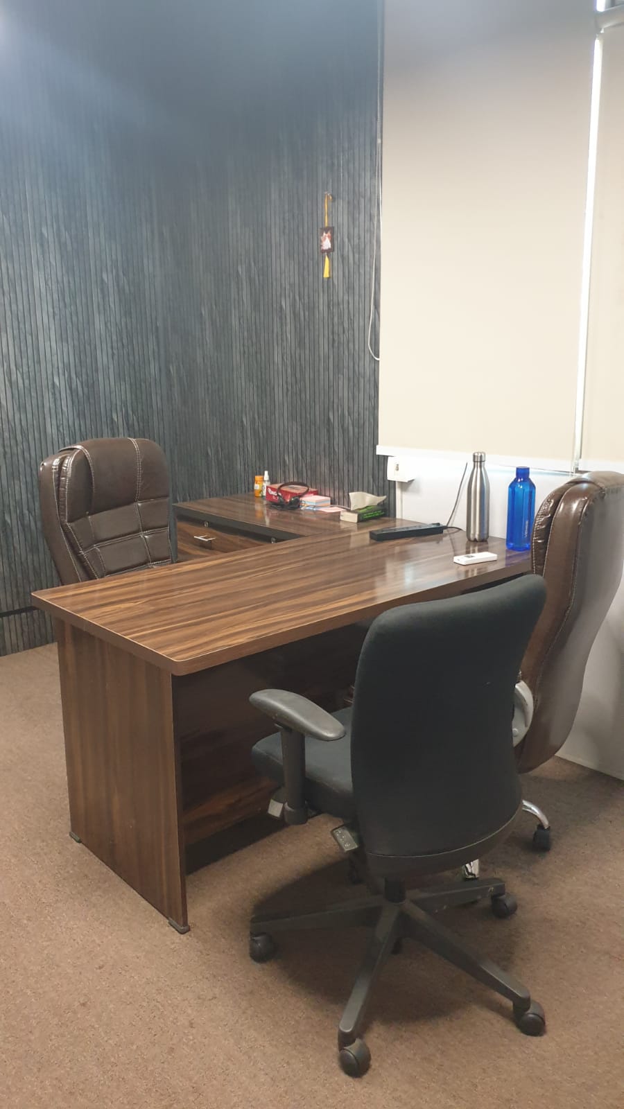 22000 FT FULLY FURNISHED OFFICE AVAILABLE FOR RENT IN NOIDA - Photo 4