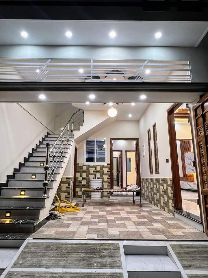 Prime residential 162 Sq. Mtr. Kothi available for sale in Sector 22, Noida. - Photo 8