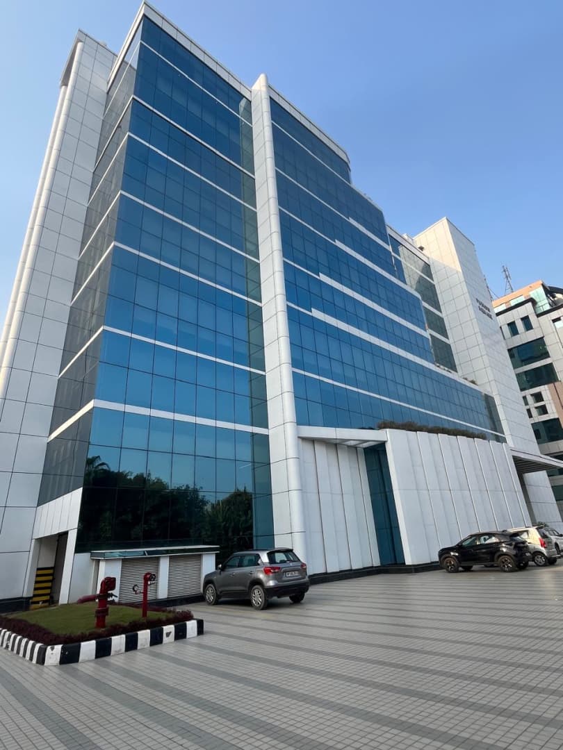 For Sale 1200 mtr Building in Sec - 57 Noida