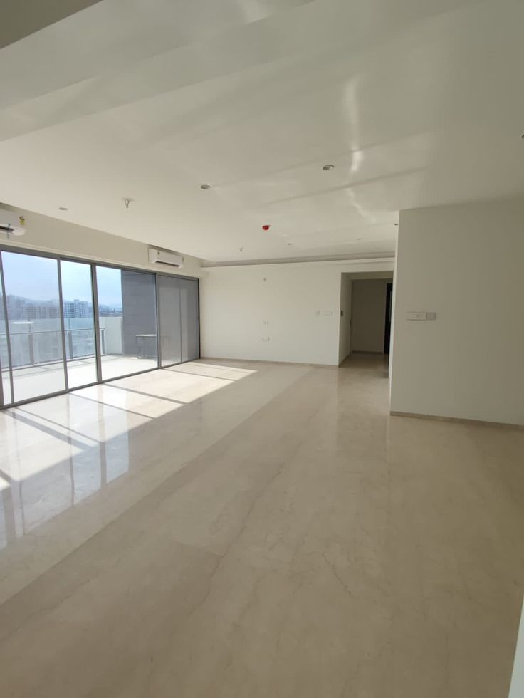 200 mtr Building for rent in Noida - Photo 5