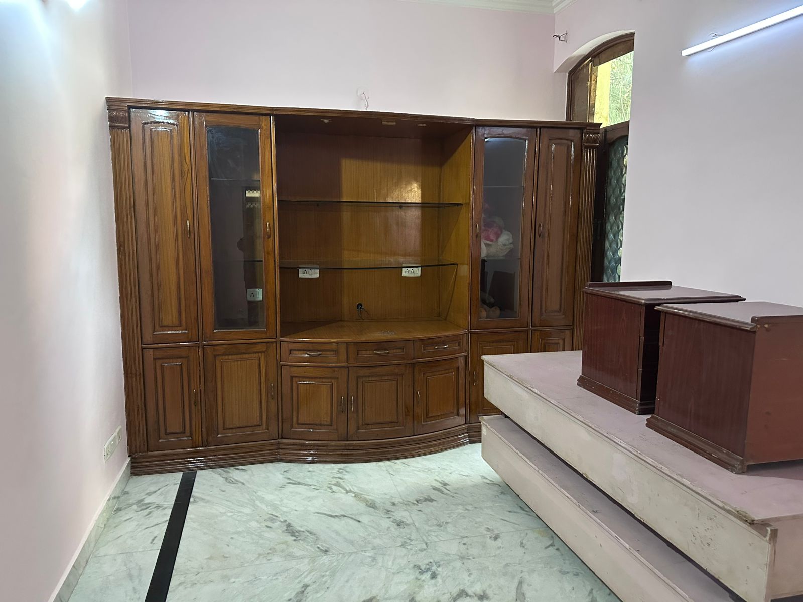 NOIDA RESIDENTIAL PROPERTIES SECTOR 52 - Photo 4