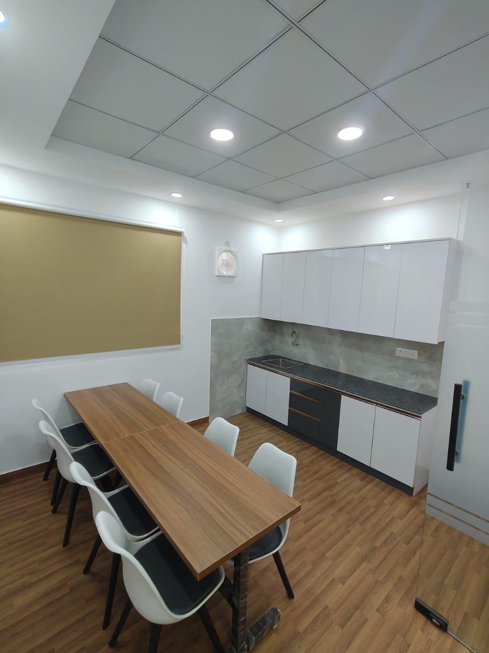 Premium Office Space Building for Rent Near Metro Station - Photo 3