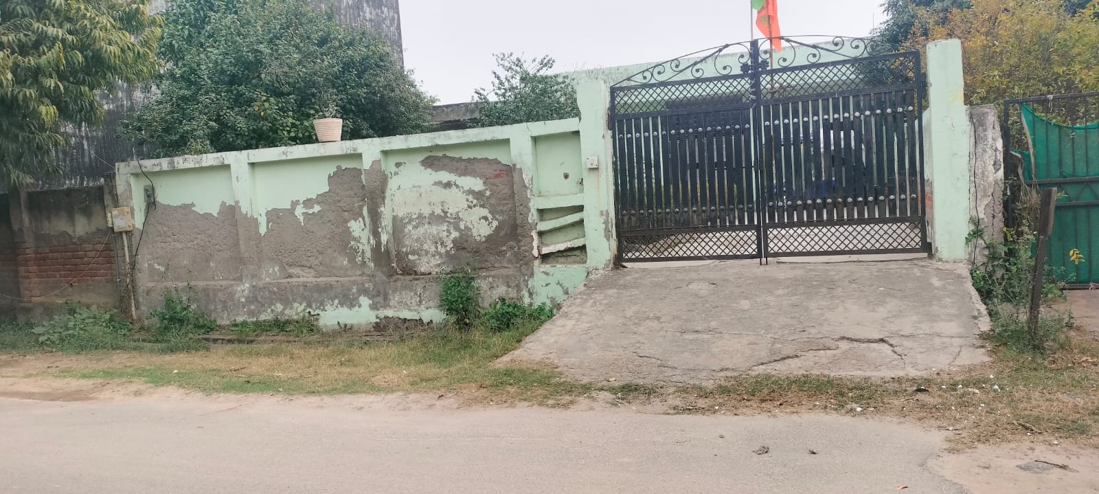 Completion Residential Plot in Sec -23 Noida